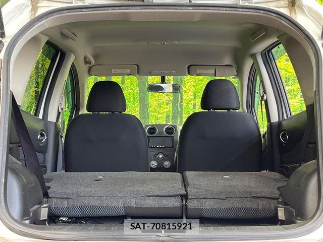 Nissan NOTE 2013-09 8438641-9