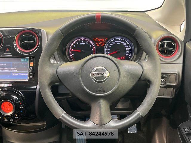 Nissan NOTE 2015-08 8438625-10