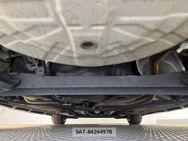 Nissan NOTE 2015-08 8438625-18