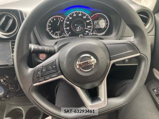 Nissan NOTE 2019-08 8438638-11