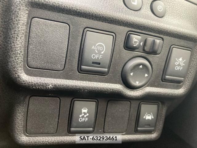 Nissan NOTE 2019-08 8438638-18