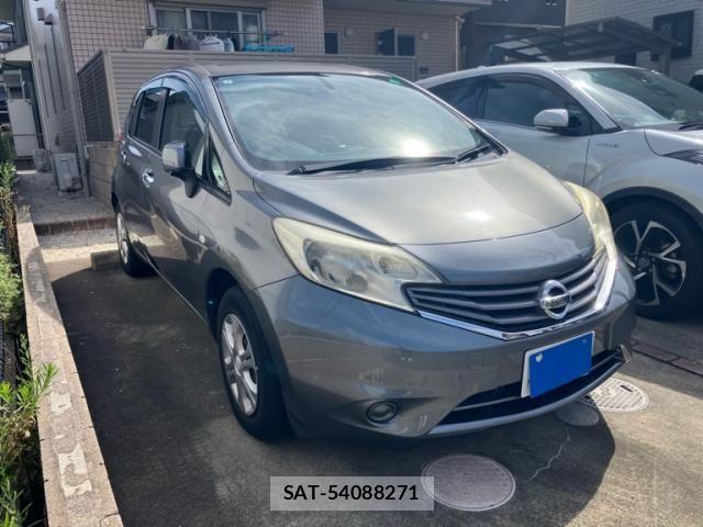 Nissan NOTE 2013-09 8438657-0