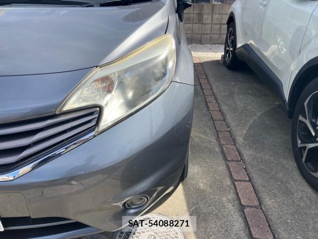 Nissan NOTE 2013-09 8438657-2