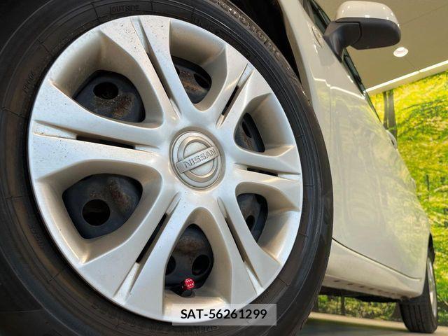 Nissan NOTE 2013-11 8438640-9