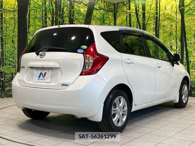 Nissan NOTE 2013-11 8438640-16