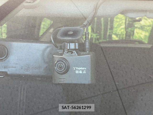 Nissan NOTE 2013-11 8438640-5