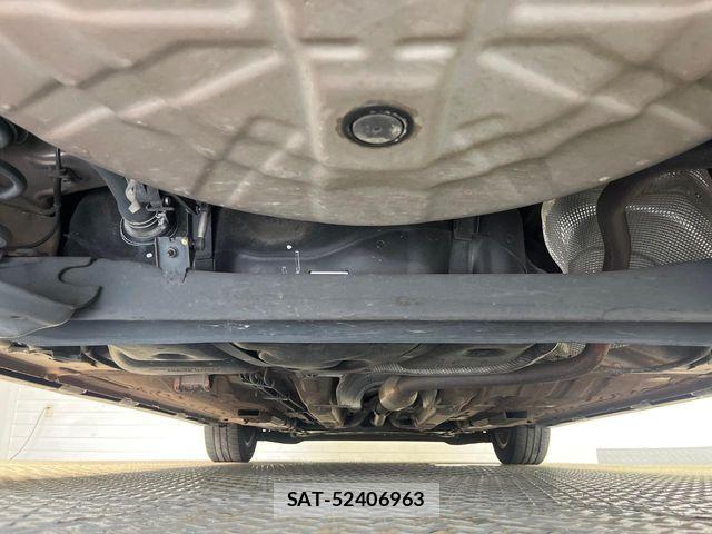Nissan NOTE 2018-12 8438635-18