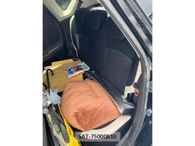 Nissan NOTE 2017-11 8438639-20