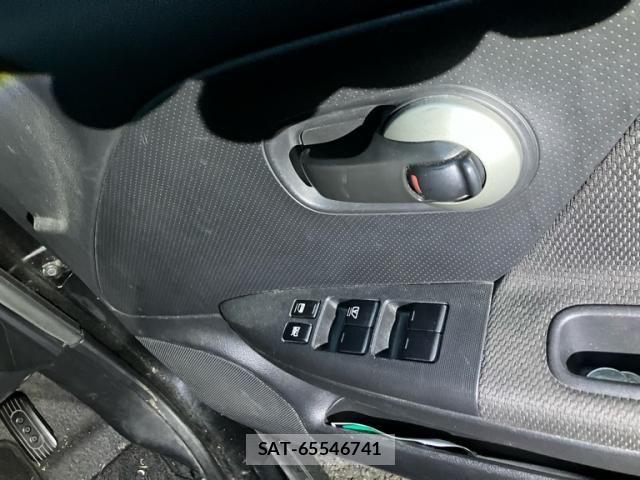 Nissan NOTE 2009-03 8438642-13