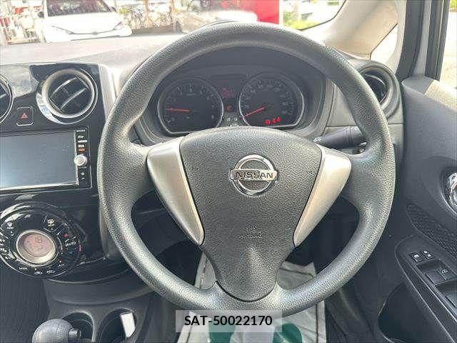 Nissan NOTE 2015-09 8438637-9