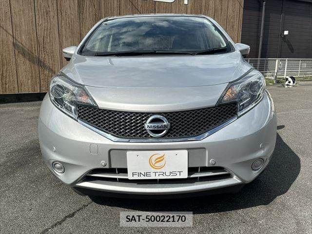Nissan NOTE 2015-09 8438637-12