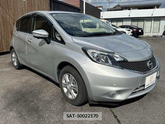 Nissan NOTE 2015-09 8438637-13