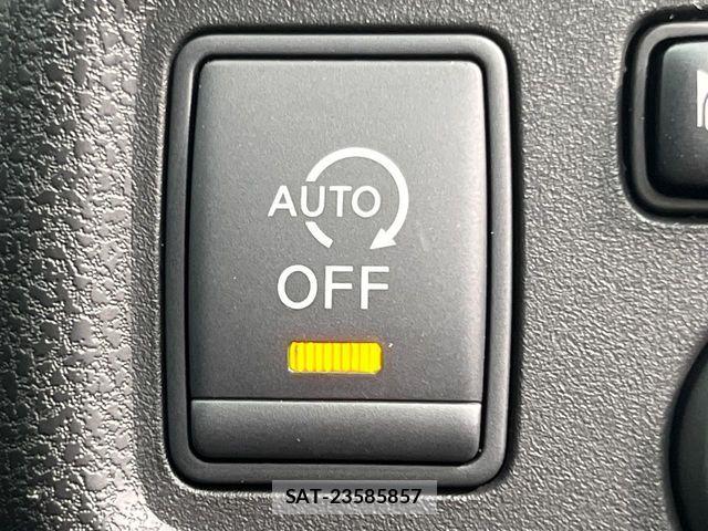 Nissan NOTE 2015-07 8438636-6