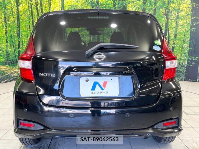 Nissan NOTE 2017-08 8458110-14