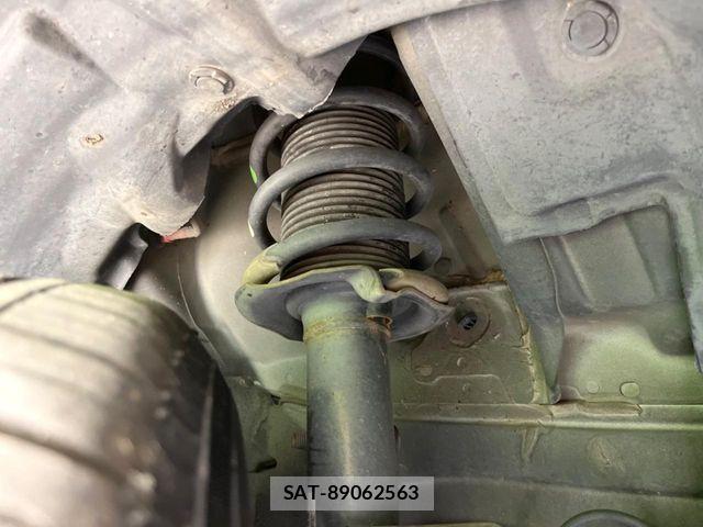 Nissan NOTE 2017-08 8458110-19