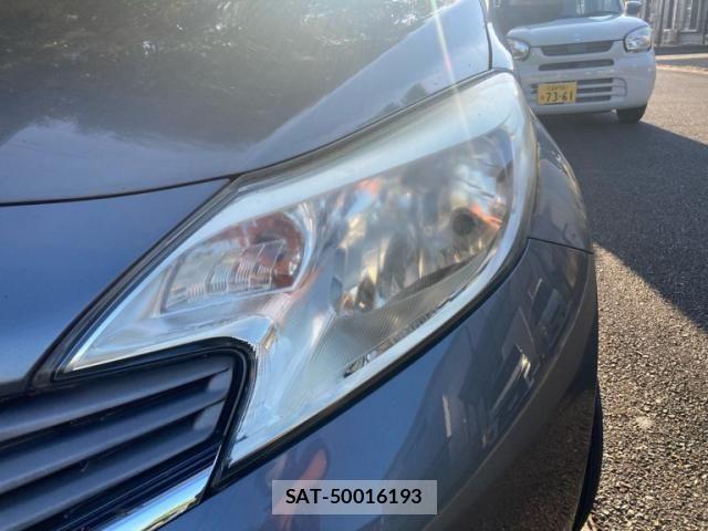Nissan NOTE 2013-12 8458116-3