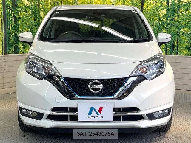 Nissan NOTE 2016-11 8458109-13