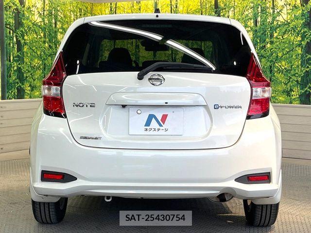 Nissan NOTE 2016-11 8458109-14