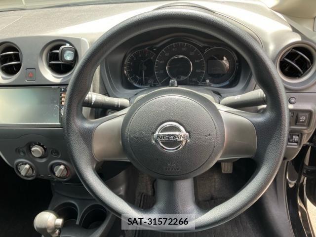Nissan NOTE 2013-11 8458114-14