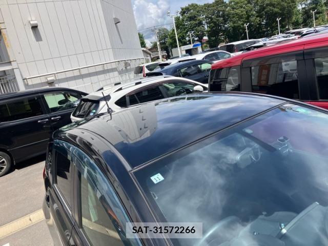 Nissan NOTE 2013-11 8458114-6