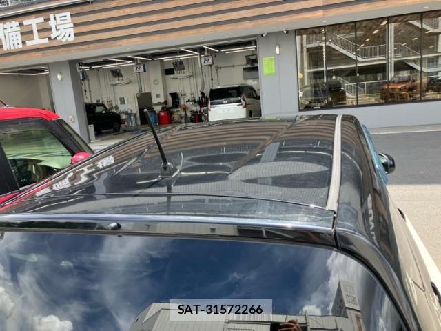 Nissan NOTE 2013-11 8458114-7