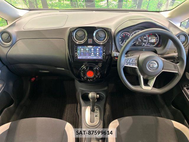 Nissan NOTE 2018-10 8458111-1