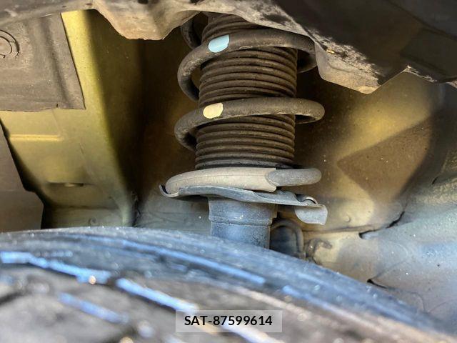 Nissan NOTE 2018-10 8458111-19