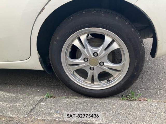 Nissan NOTE 2015-10 8458118-12