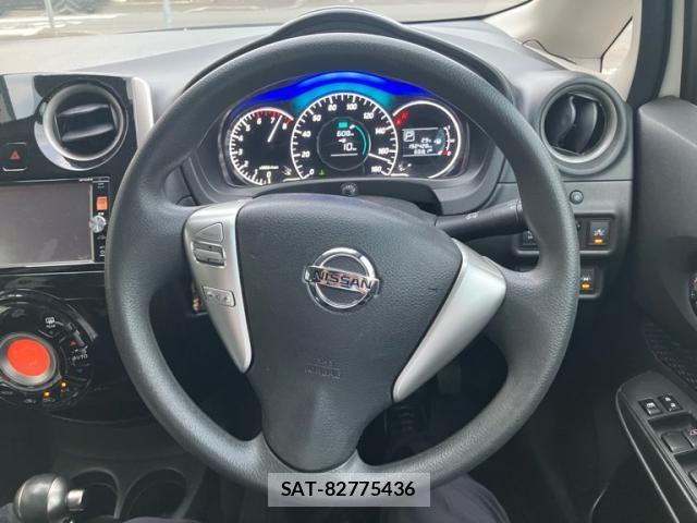 Nissan NOTE 2015-10 8458118-20