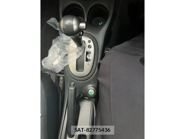 Nissan NOTE 2015-10 8458118-23