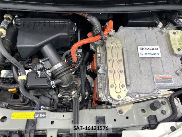 Nissan NOTE 2017-03 8458112-17