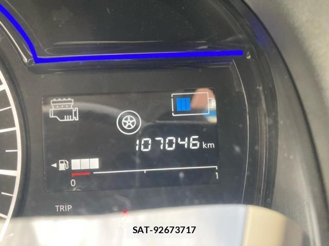 Nissan NOTE 2019-01 8457121-13
