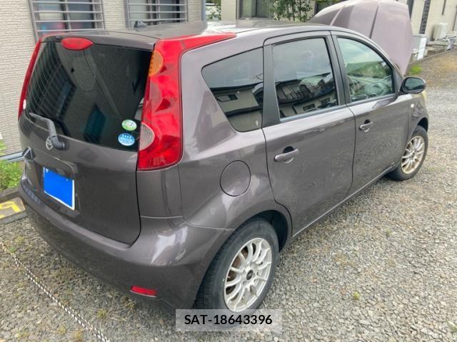 Nissan NOTE 2009-02 8458117-1