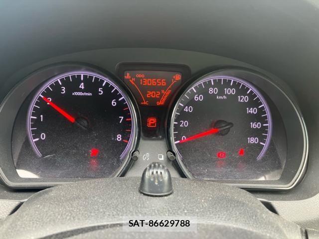Nissan NOTE 2013-09 8485873-9