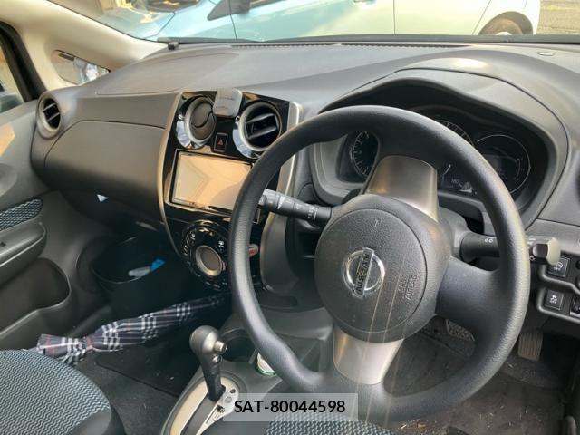 Nissan NOTE 2014-03 8485872-12