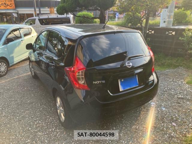 Nissan NOTE 2014-03 8485872-5