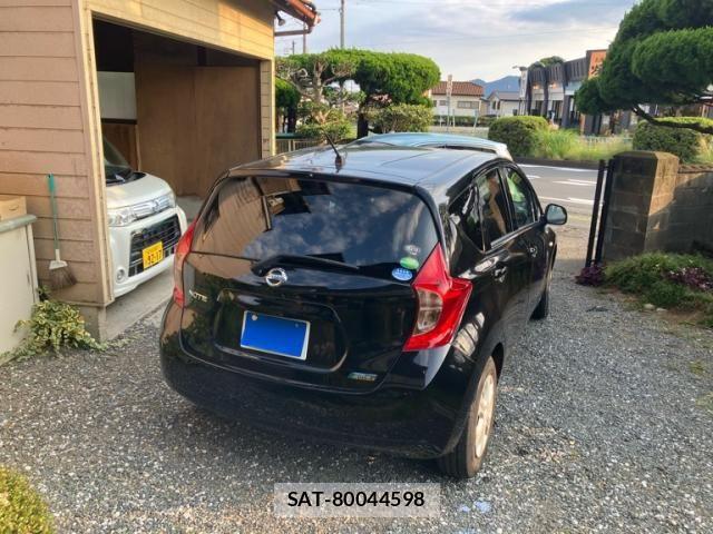 Nissan NOTE 2014-03 8485872-6