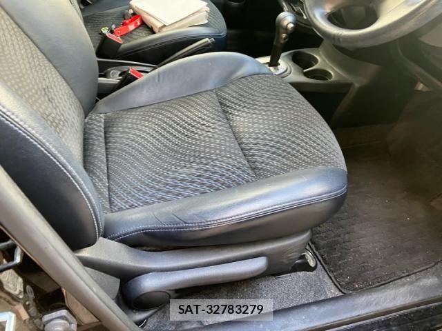 Nissan NOTE 2013-12 8485870-15