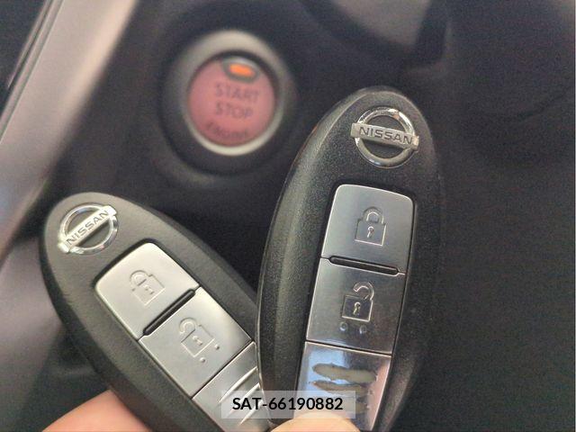 Nissan NOTE 2013-07 8485871-12