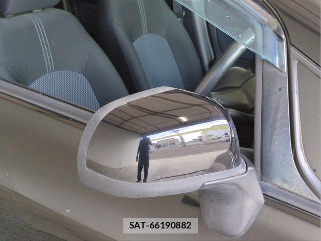 Nissan NOTE 2013-07 8485871-22