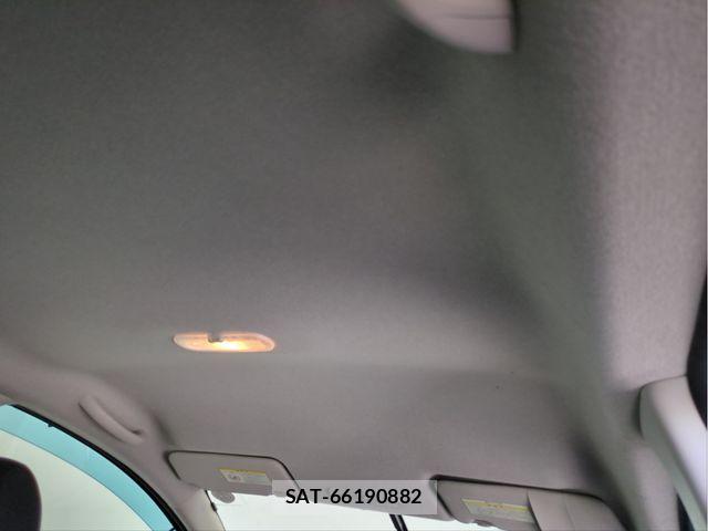 Nissan NOTE 2013-07 8485871-5