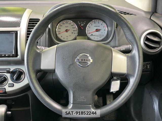 Nissan NOTE 2011-09 8485869-10