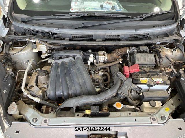 Nissan NOTE 2011-09 8485869-17