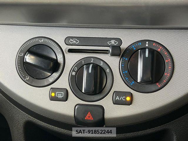 Nissan NOTE 2011-09 8485869-4