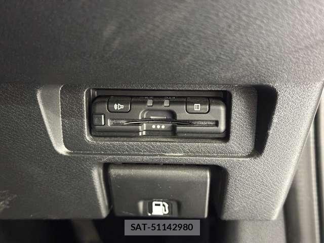 Nissan NOTE 2021-07 8485864-13