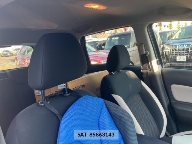 Nissan NOTE 2018-01 8526367-16
