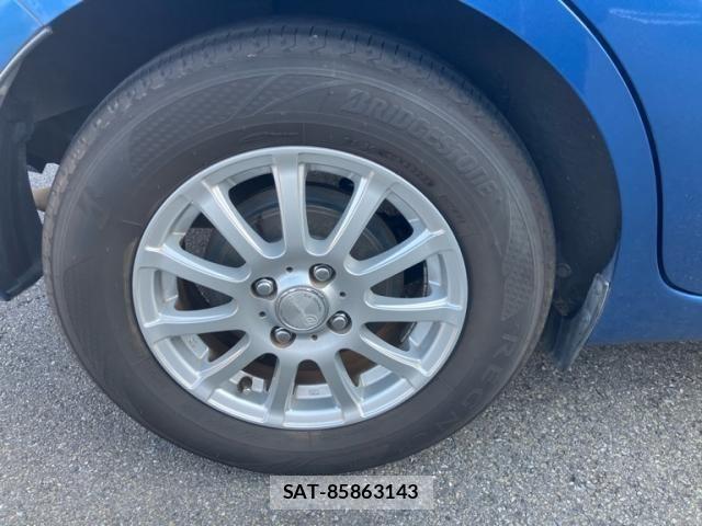 Nissan NOTE 2018-01 8526367-5