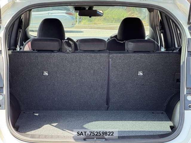 Nissan NOTE 2018-03 8526351-12