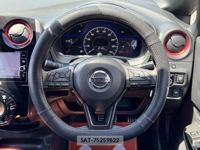Nissan NOTE 2018-03 8526351-13