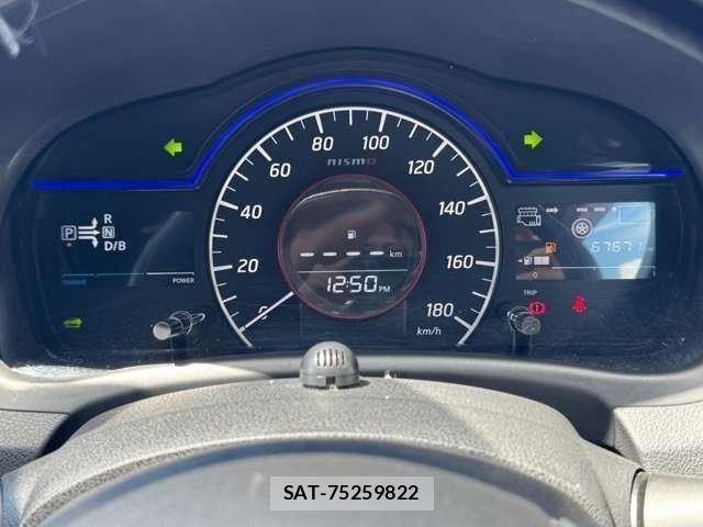 Nissan NOTE 2018-03 8526351-14